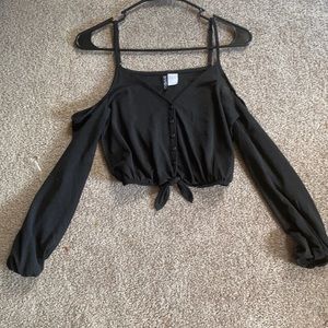 Donating 11/1 Off the shoulder crop top